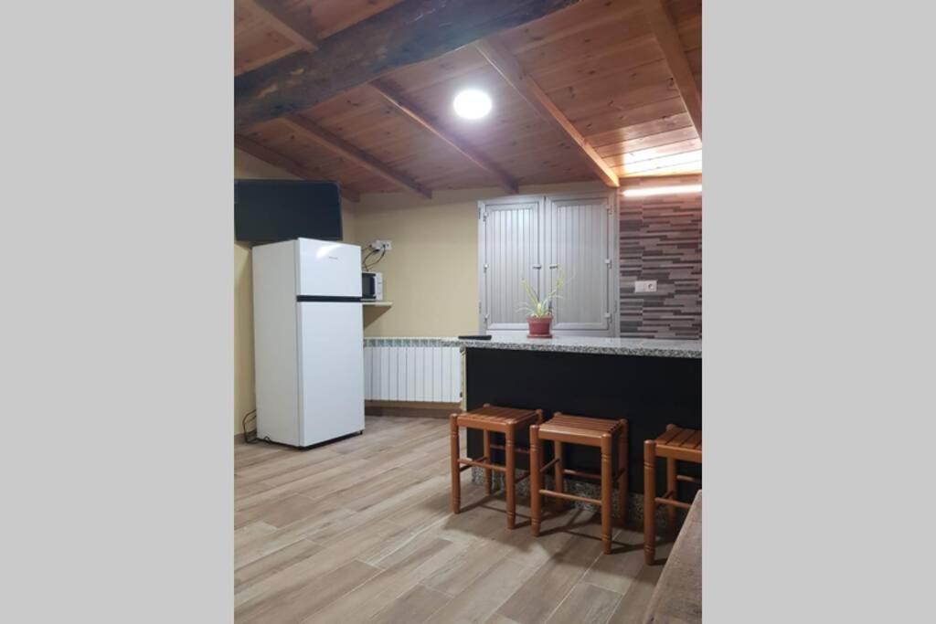 Apartamento Con Vistas Al Rio A Solaina ซาโมส ภายนอก รูปภาพ